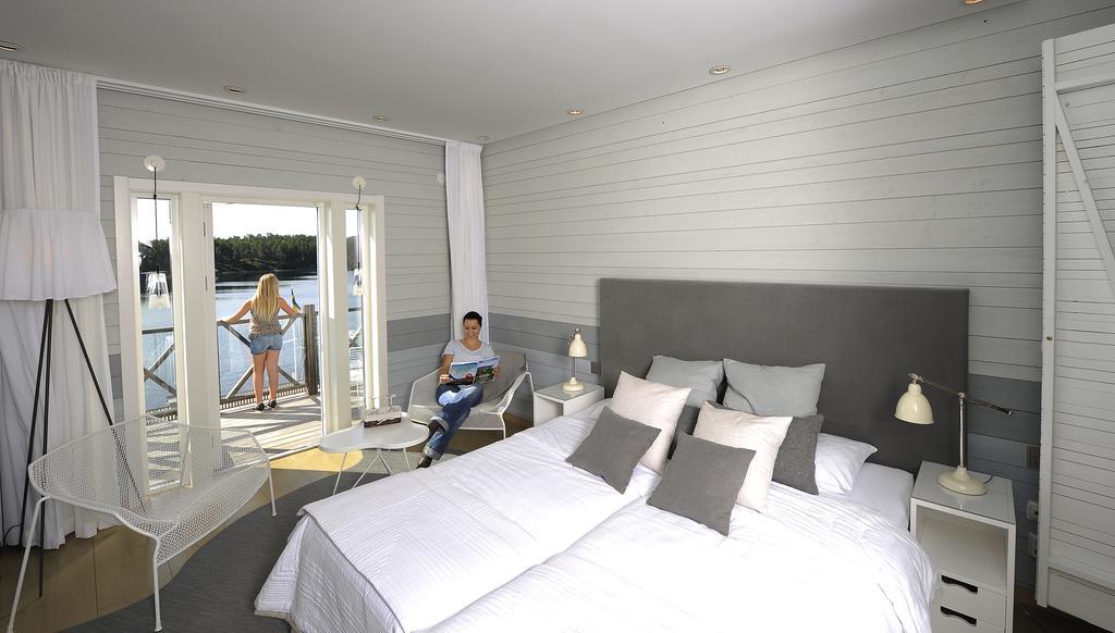 Ulvo Hotell Ulvöhamn Exteriör bild